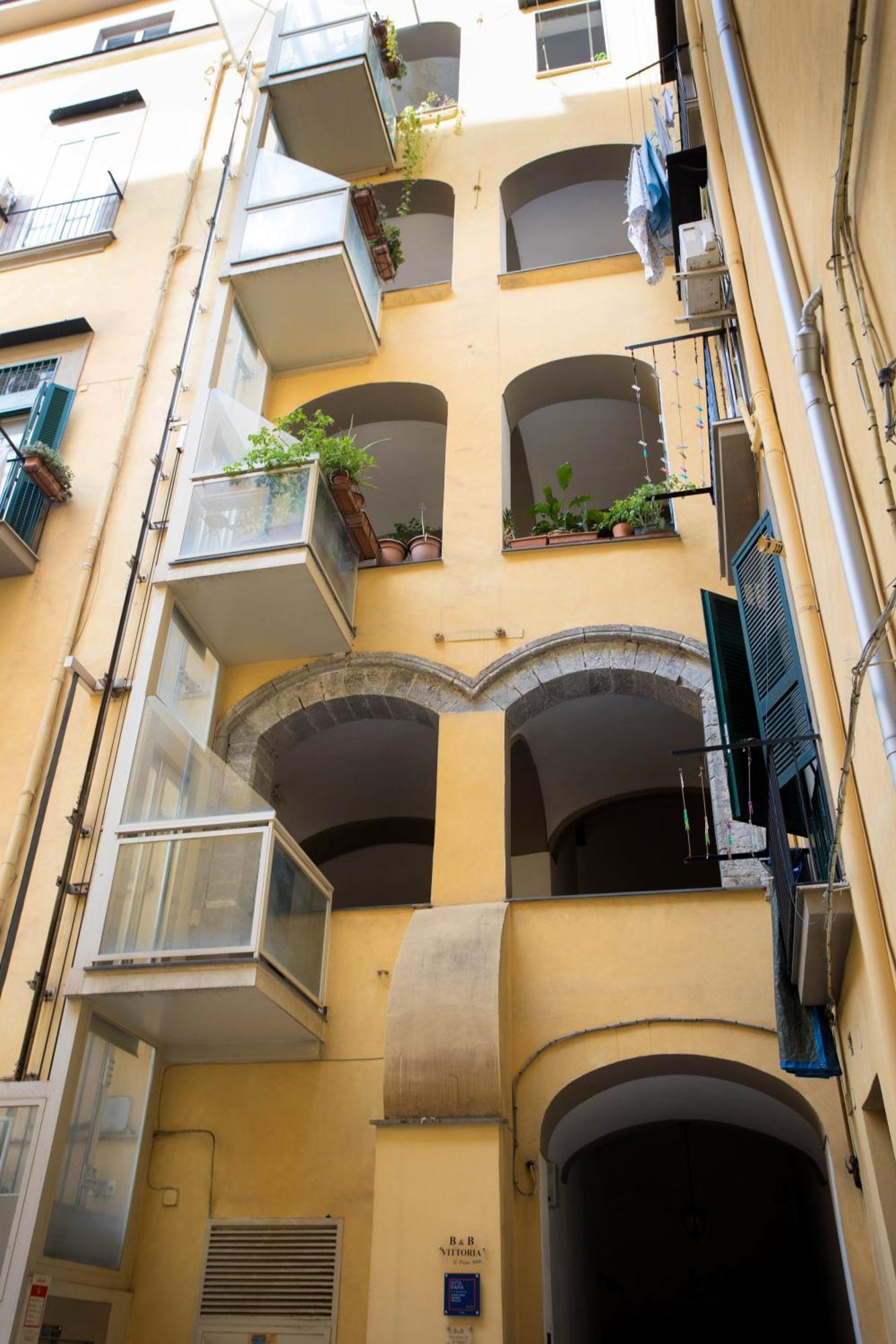 Palazzo 15 Napoli Bed and Breakfast Exteriör bild